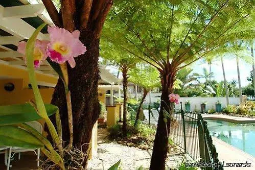 Aparthotel Waterfront Terraces Cairns
