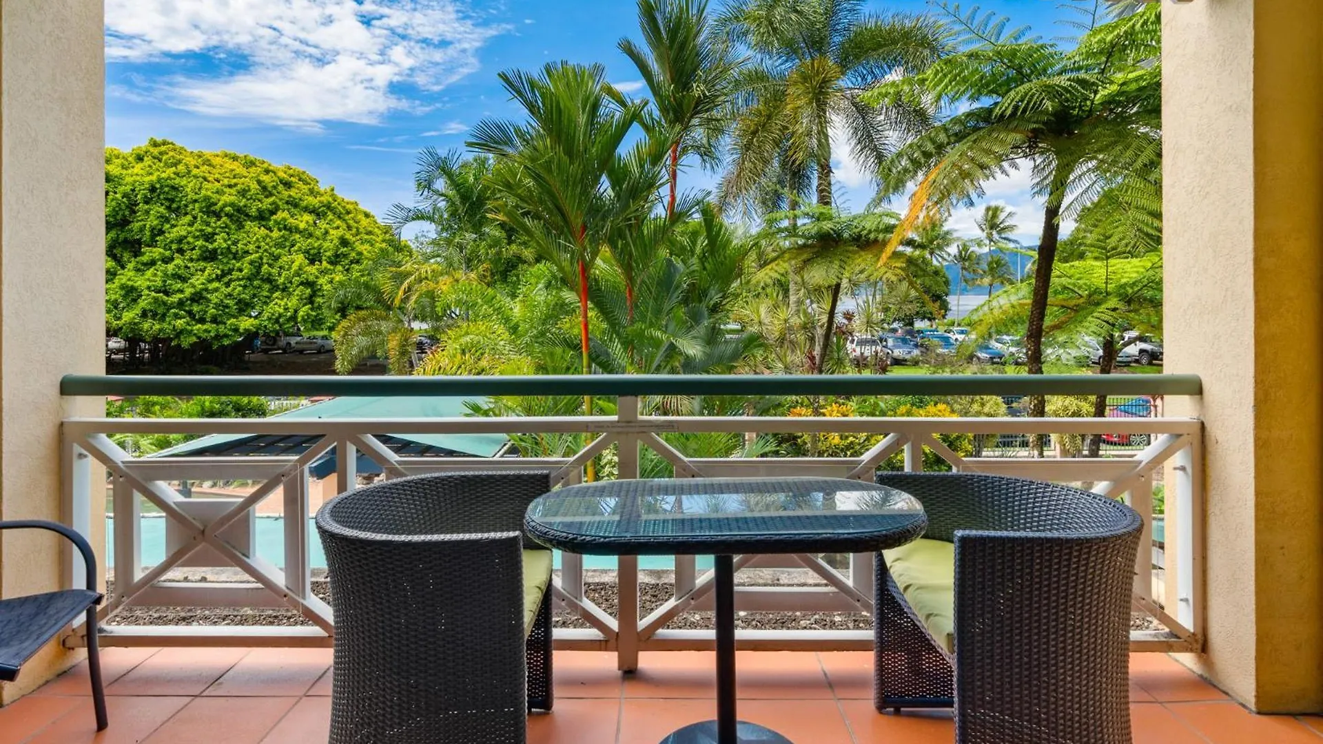 Waterfront Terraces Aparthotel Cairns Australia