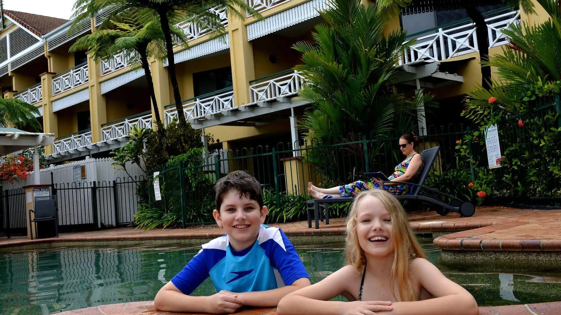 Aparthotel Waterfront Terraces Cairns