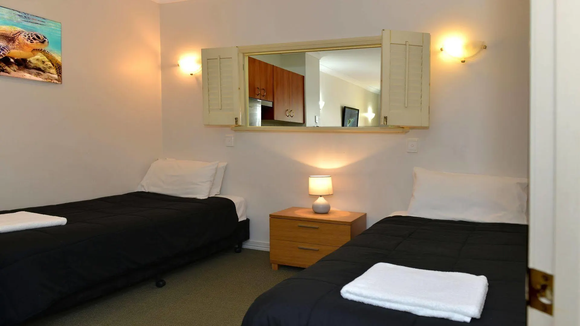 Aparthotel Waterfront Terraces Cairns