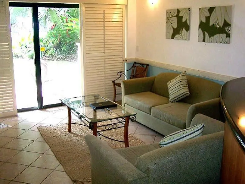 Aparthotel Waterfront Terraces Cairns